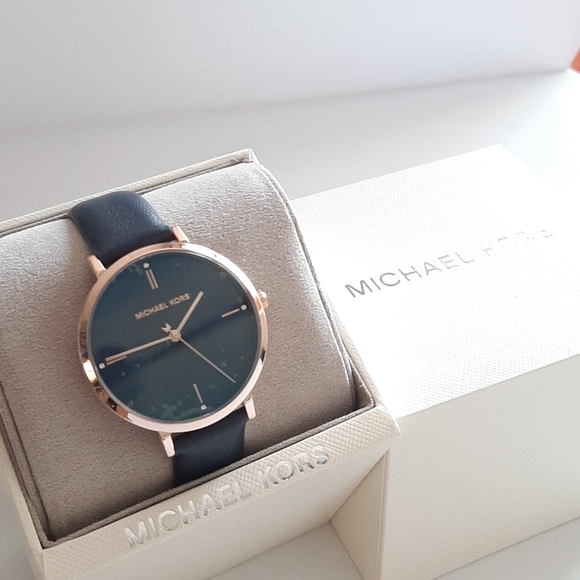 Michael Kors Accessories - Nwt MK navy leather watch